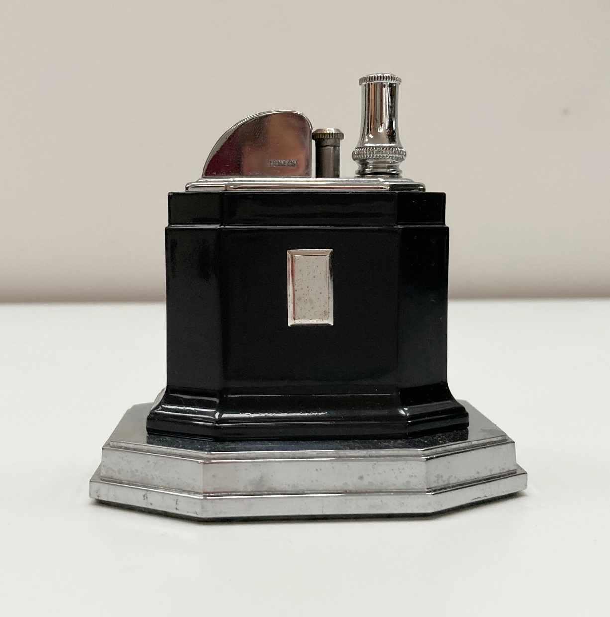 Art Deco Period Octette Touch Tip Table Lighter by Ronson – Jason ...