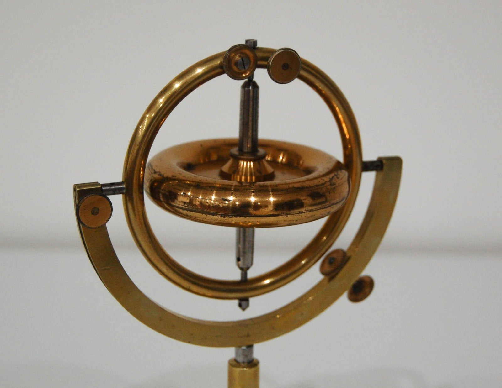 Early_Victorian_Gyroscope_by_N