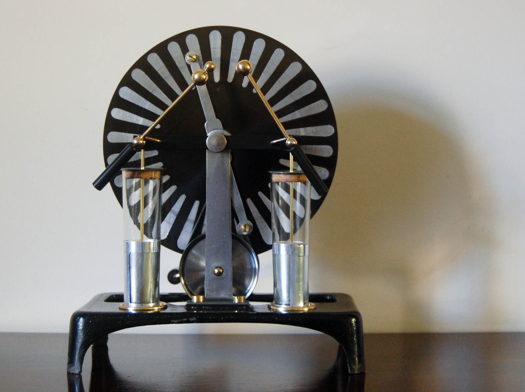 Edwardian Period Wimshurst Influence Machine or Electrostatic Generator ...